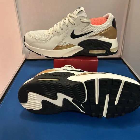 Nike Air Max - Picture 12 of 12